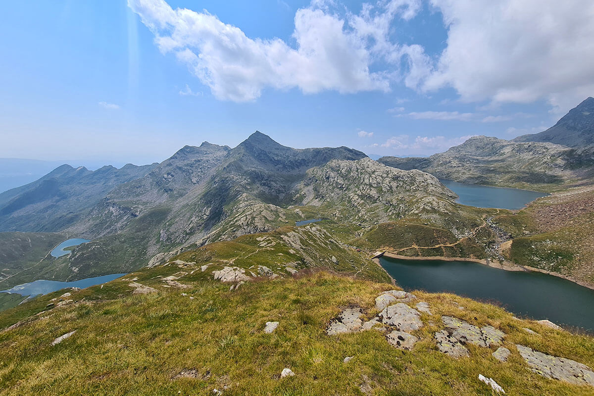 Alpine Bergtour zu den Spronser Seen