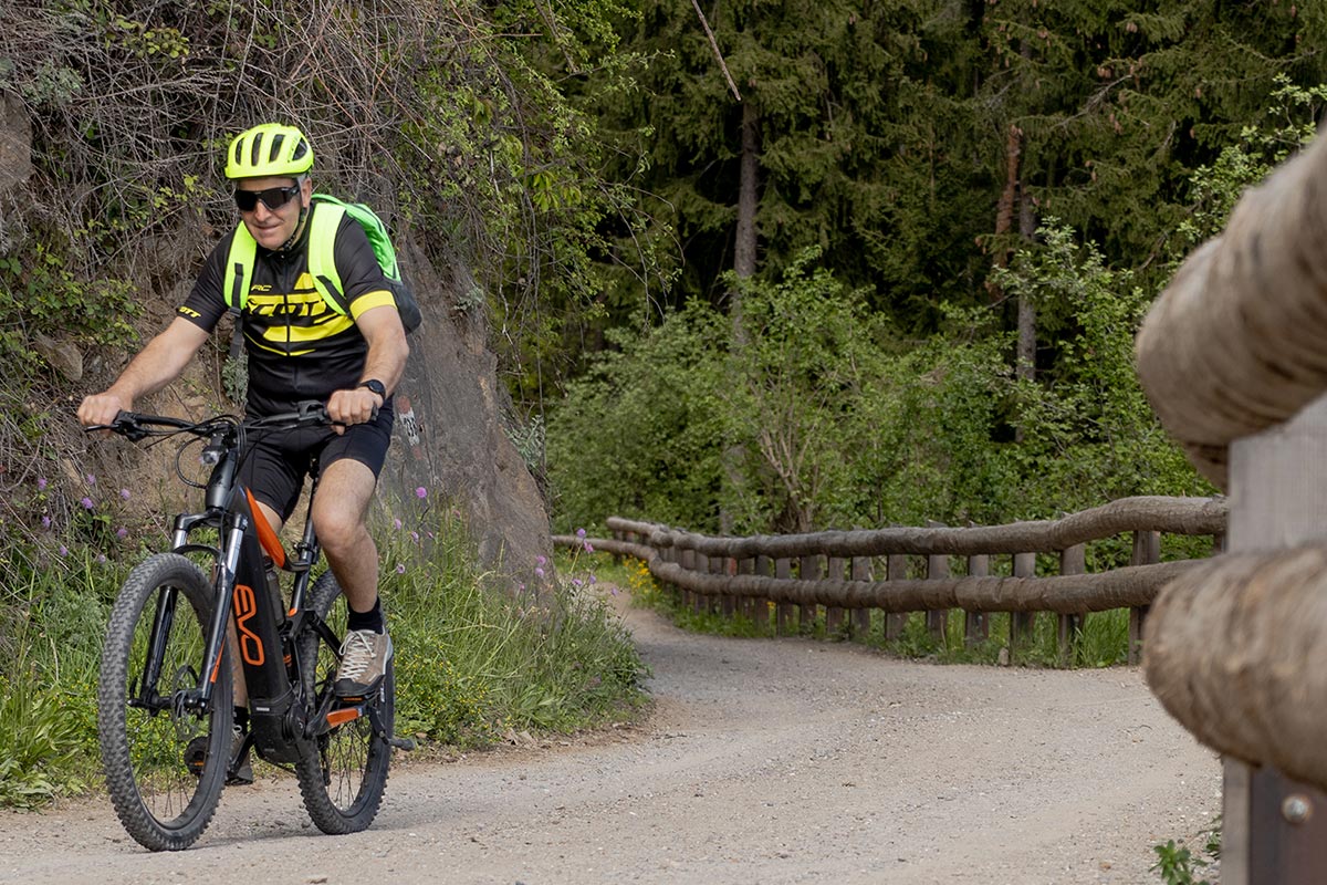 Mit dem E-Bike zu den Muthöfen